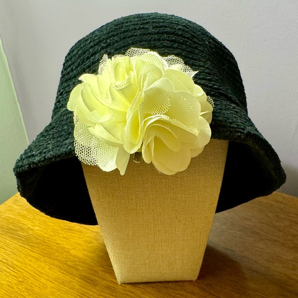 Ann Taylor Black Bucket Hat with Rosette Detail - Picture 12 of 15